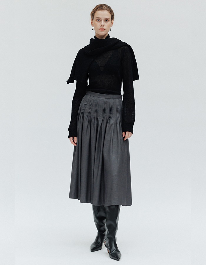 LENUEE) Yoke pleated skirt - Dark grey (쇼룸 판매 전용)