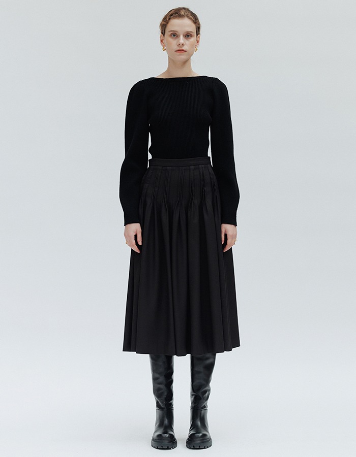 LENUEE) Yoke pleated skirt - Black (쇼룸 판매 전용)