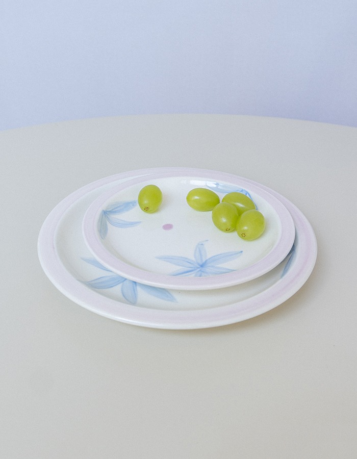 Saie Pottery) blue lily plate (S/M) 2차 재입고