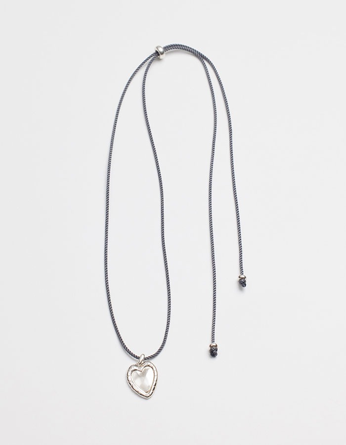 PI SEOUL) round heart necklace