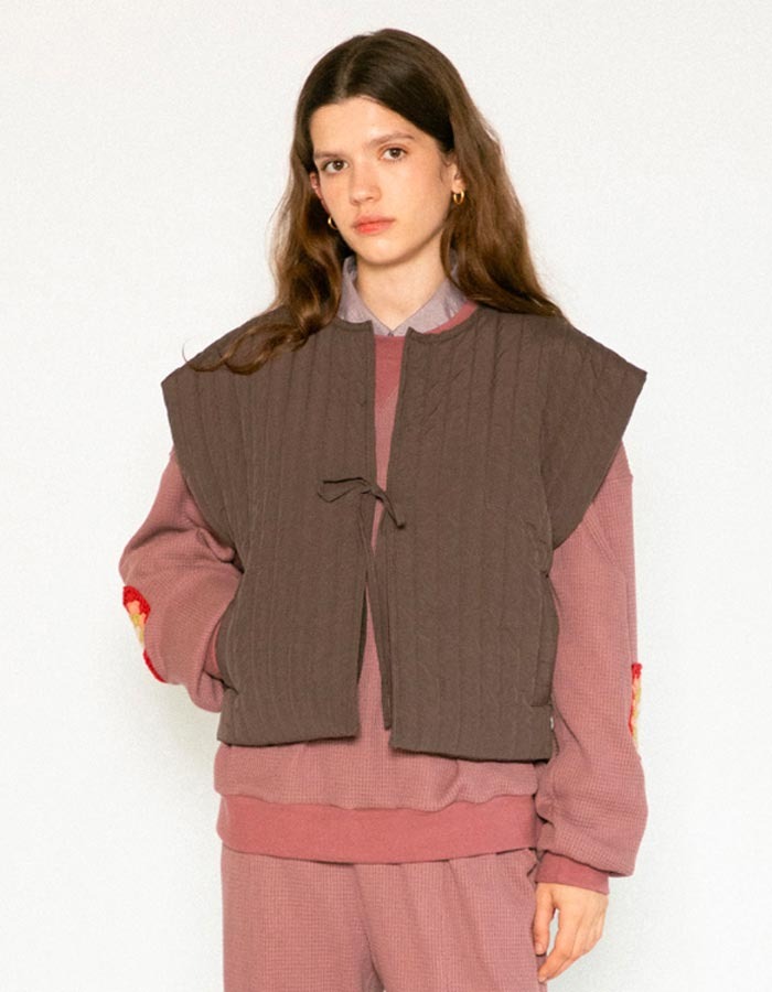 YM Store) Dark Chocolate Quilted Vest