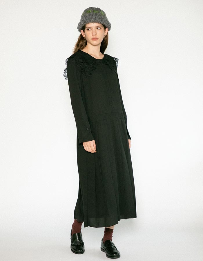 YM Store) Black Big Collar Dress