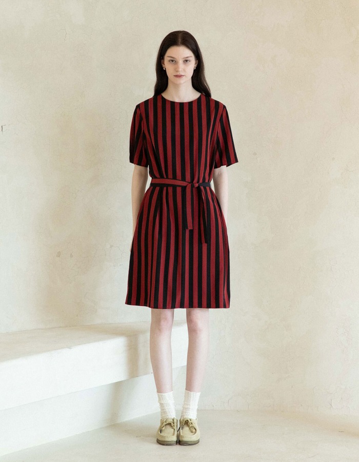YM Store) Red Striped Dress