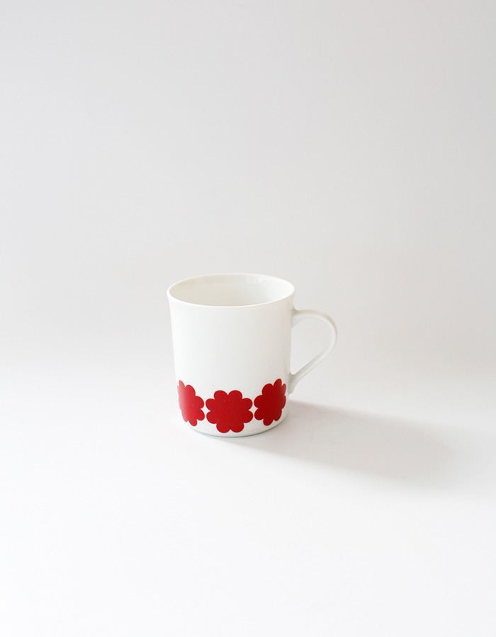 Eschenbach) vintage red flower cup