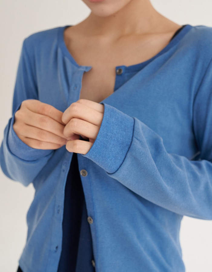 air of june) NATURAL PIGMENT DYED SOFT CARDIGAN (BLUE)