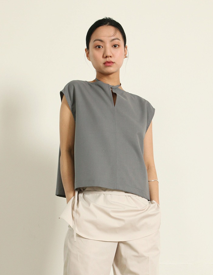 osthe) Wool sleeveless blouse_Blue gray
