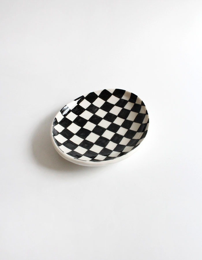 Nightfruiti) Black checkerboard dish (유광)