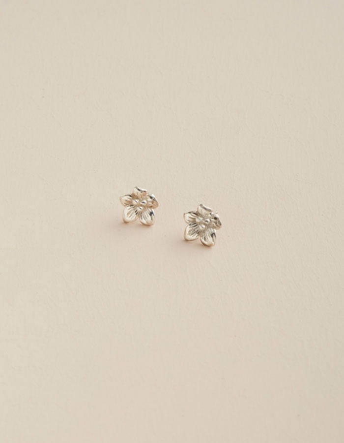 pi seoul) flower earring