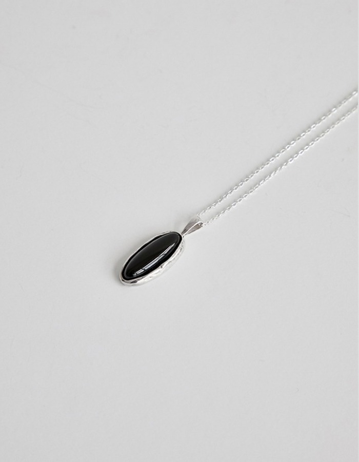 pi seoul) oval necklace (black)