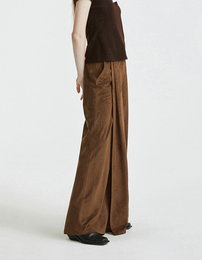 PEINTURE) 21AW Flap Detail Suede Trousers _ Brown