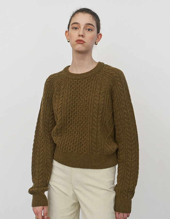 LENUEE) Diana cable knit sweater (Olive brown)