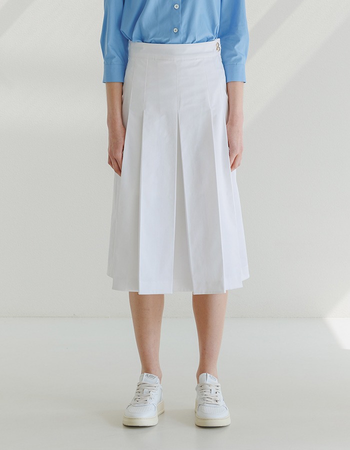 LENUEE) Camille pleated skirt _ White (쇼룸 판매 전용)