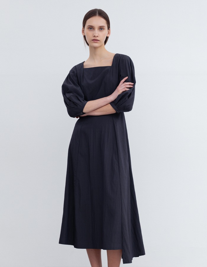 RE RHEE) SQUARE NECK PUFF SLEEVE DRESS WB