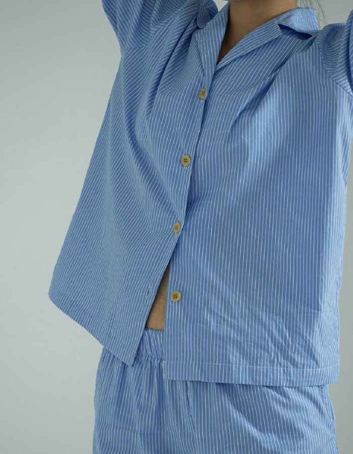 Asueto) Villatte Pajama Set - Blue striped