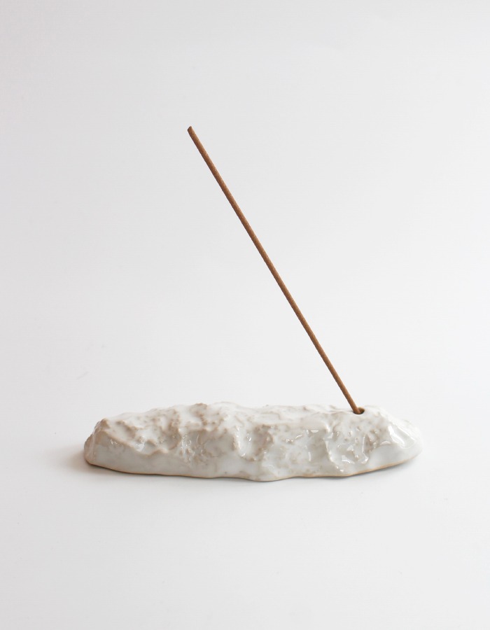 east smoke) white stone incense holder