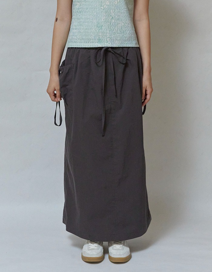 rysm) Pocket string long skirt (Charcoal)