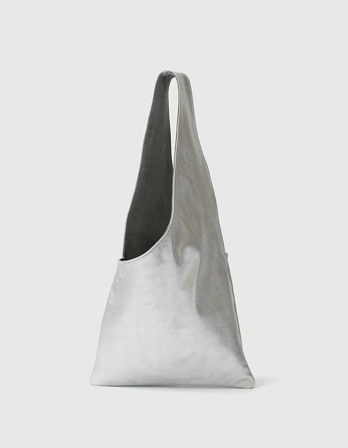 ZISOO) Triangle leather bag (si)