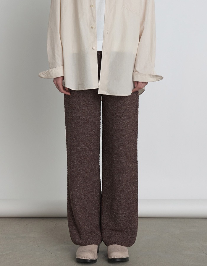 KNITLY) Textured Knit Pants (Brown)