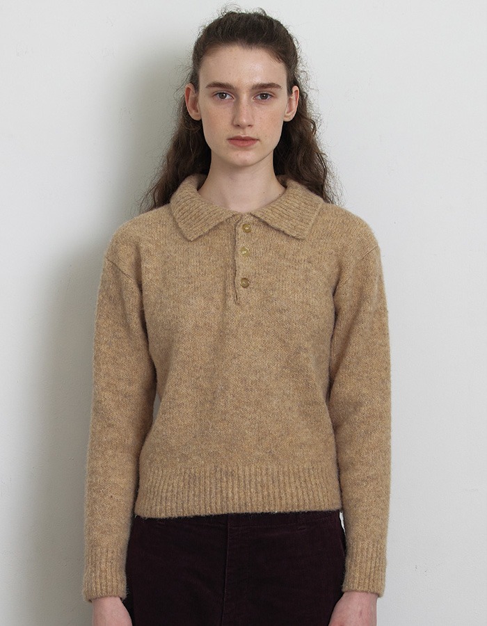 KNITLY) Button Collar Sweater (Camel)