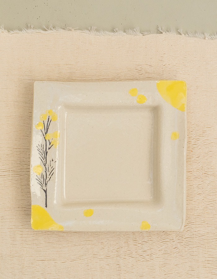 Saie Pottery) mimosa small square dish